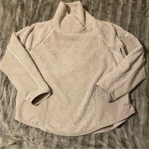 Nike Women’s Beige Sherpa Therma Fleece Hooded Pullover
